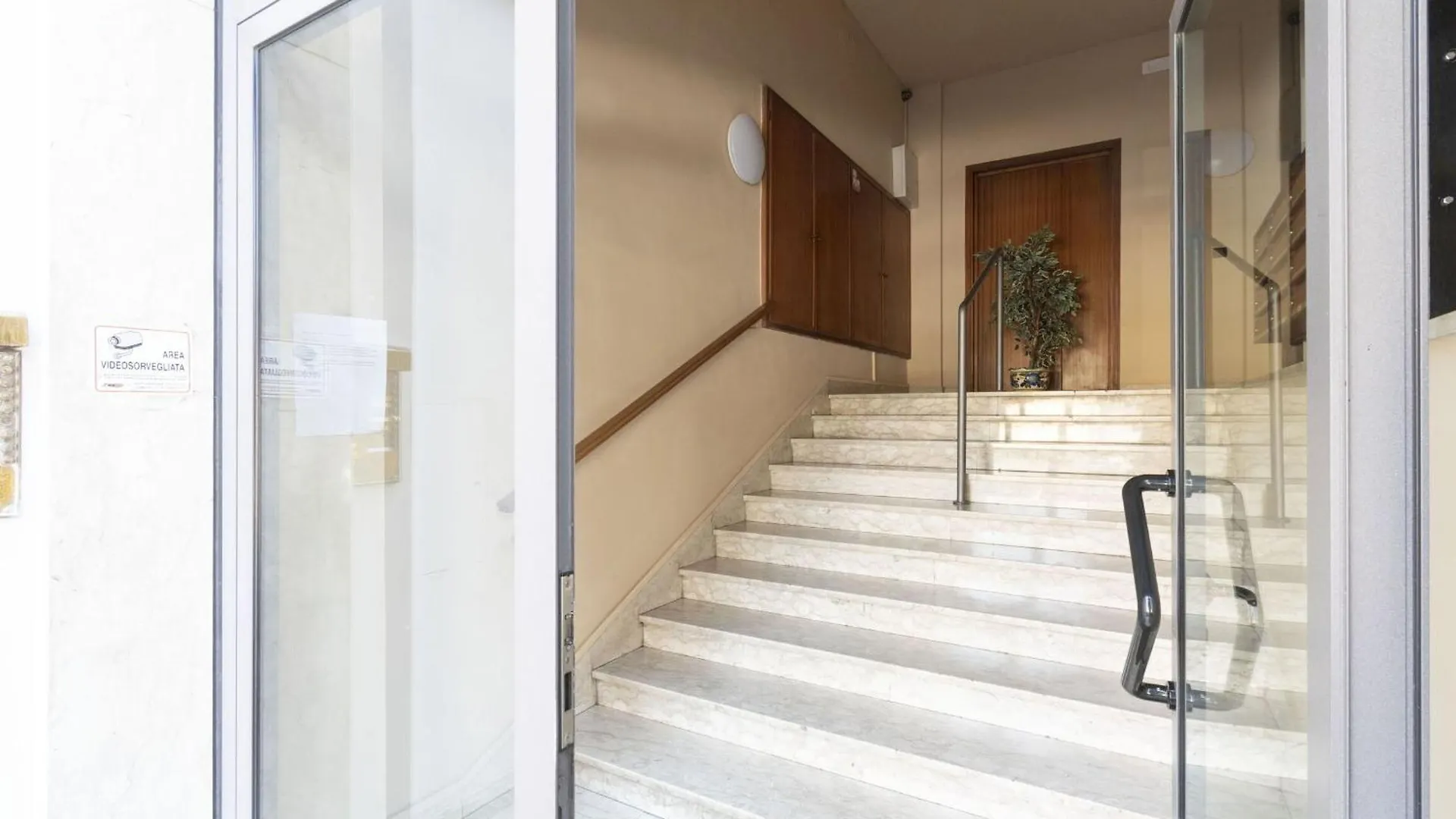 Italian Experience-Florence Suite Retreat 0*, Florence Italy